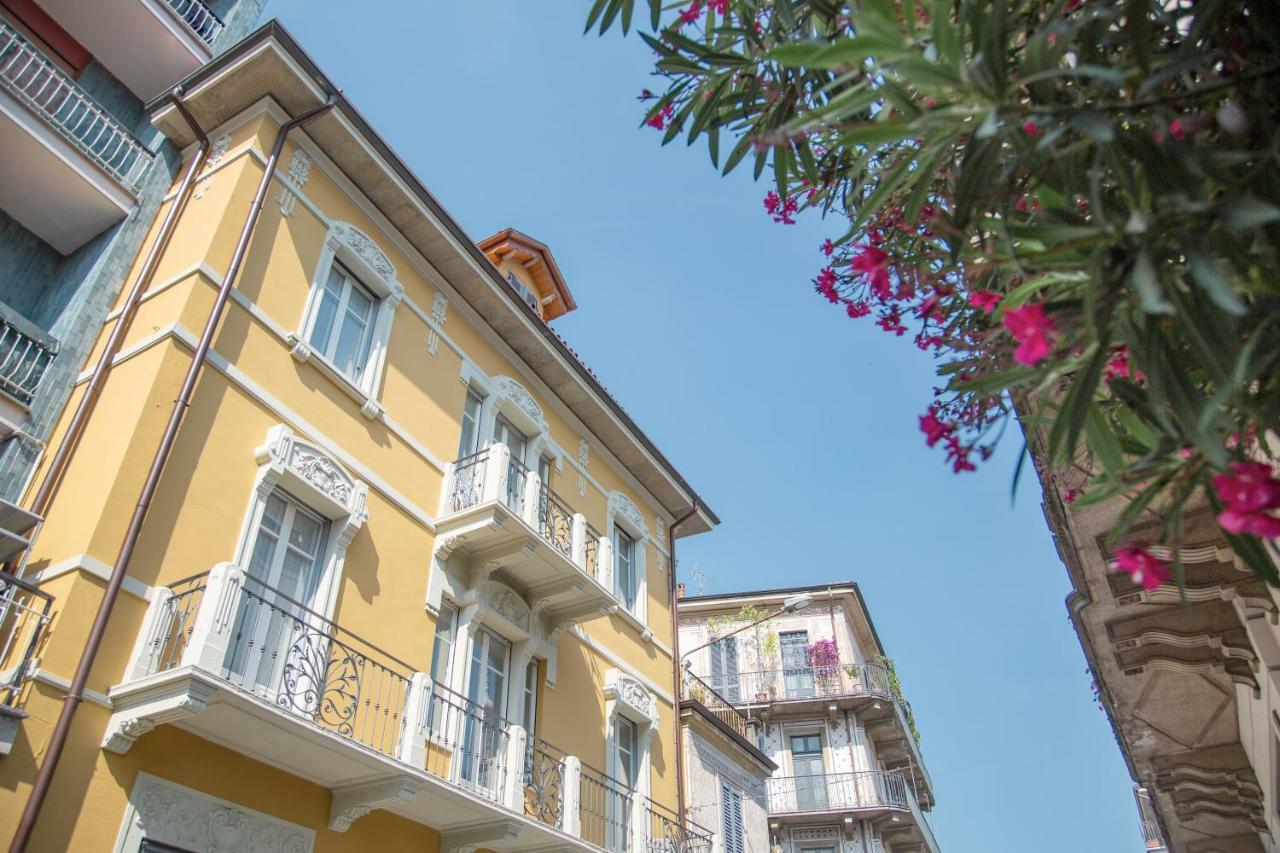 Aqualago Casa Vacanze - Apartament B Verbania Exterior foto